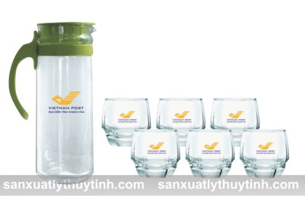 Tìm kiếm đơn vị cung cấp dịch vụ ly thủy tinh in theo yêu cầu