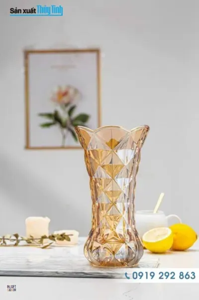 Lọ hoa thủy tinh hổ phách