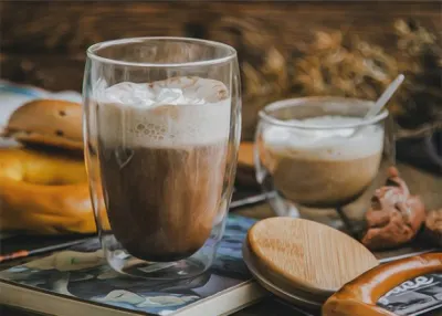 Ly ( cốc ) thủy tinh cao bán cà phê mua ở đâu ? giá bán bao nhiêu tiền ?