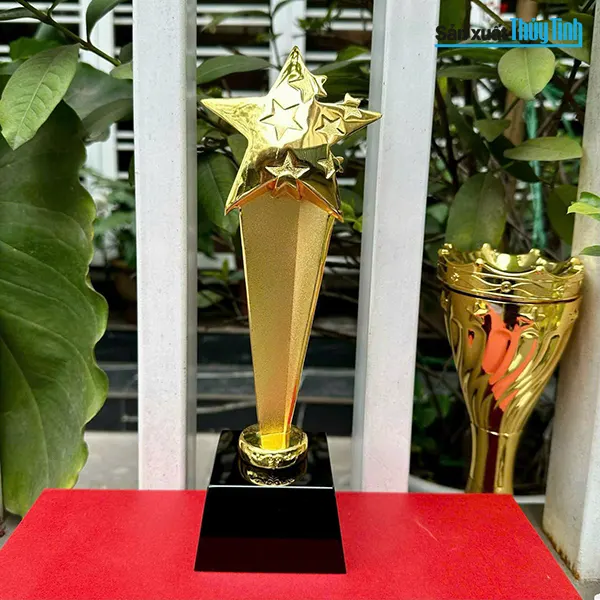 Quà tặng nhân viên