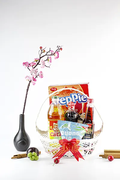 Cung cấp quà tặng công nhân, ly thủy tinh in logo theo yêu cầu tại tphcm