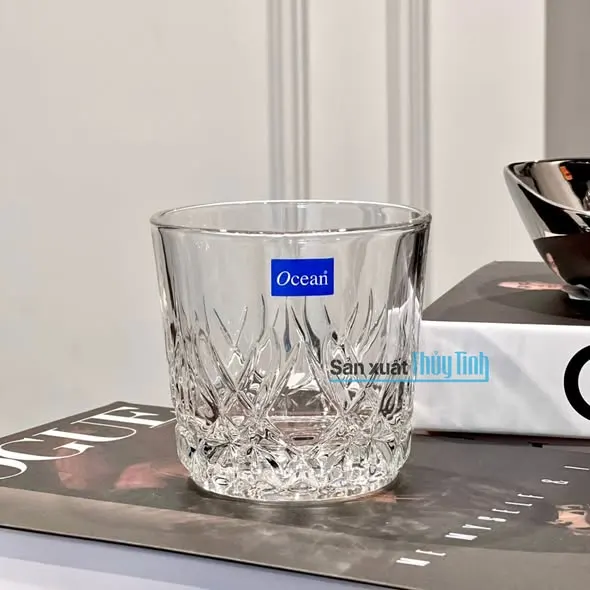 Cung cấp quà tặng thủy tinh, pha lê số lượng lớn theo yêu cầu tại tphcm