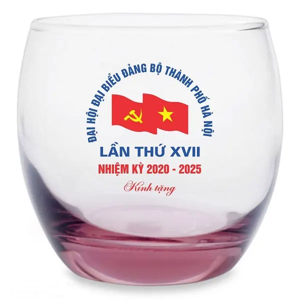 Nhà cung cấp sản phẩm quà tặng bằng thuỷ tinh pha lê in logo theo yêu cầu tại tphcm 