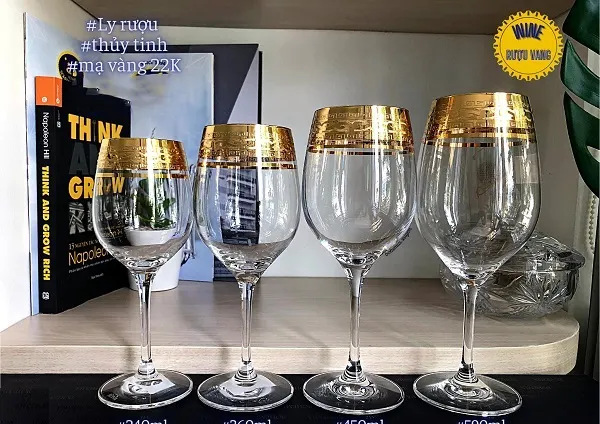 Chọn quà tặng tri ân khách hàng cho nhà hàng, khách sạn ý nghĩa, sang trọng mà vẫn tiết kiệm