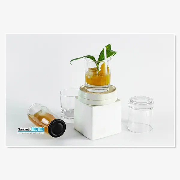 Quà tặng sinh nhật dưới 200k từ thủy tinh cho công nhân viên công ty doanh nghiệp