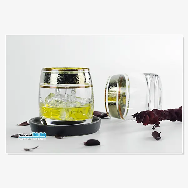 Bộ ly thủy tinh Ocean quà tặng 8/3 độc đáo, hiện đại cho khách hàng