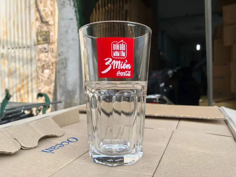 Các mẫu ly uống nước thủy tinh, bộ ly thủy tinh 6 cái giá rẻ in logo làm quà tặng khuyến mãi | Xưởng thủy tinh Sáng Tạo Việt