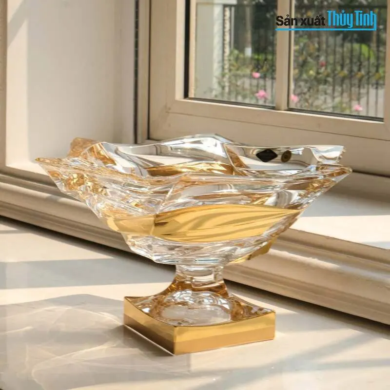 Cung cấp quà tặng thủy tinh, pha lê số lượng lớn theo yêu cầu tại tphcm