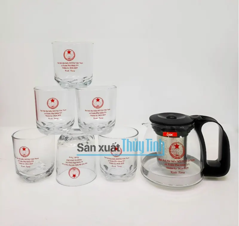 quà tặng quảng cáo ly thủy tinh in logo